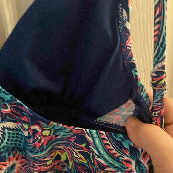 Caribbean Joe V-neck One Piece Swimsuit Ruffle Midnight Blue Paisley - Picture 6 of 8